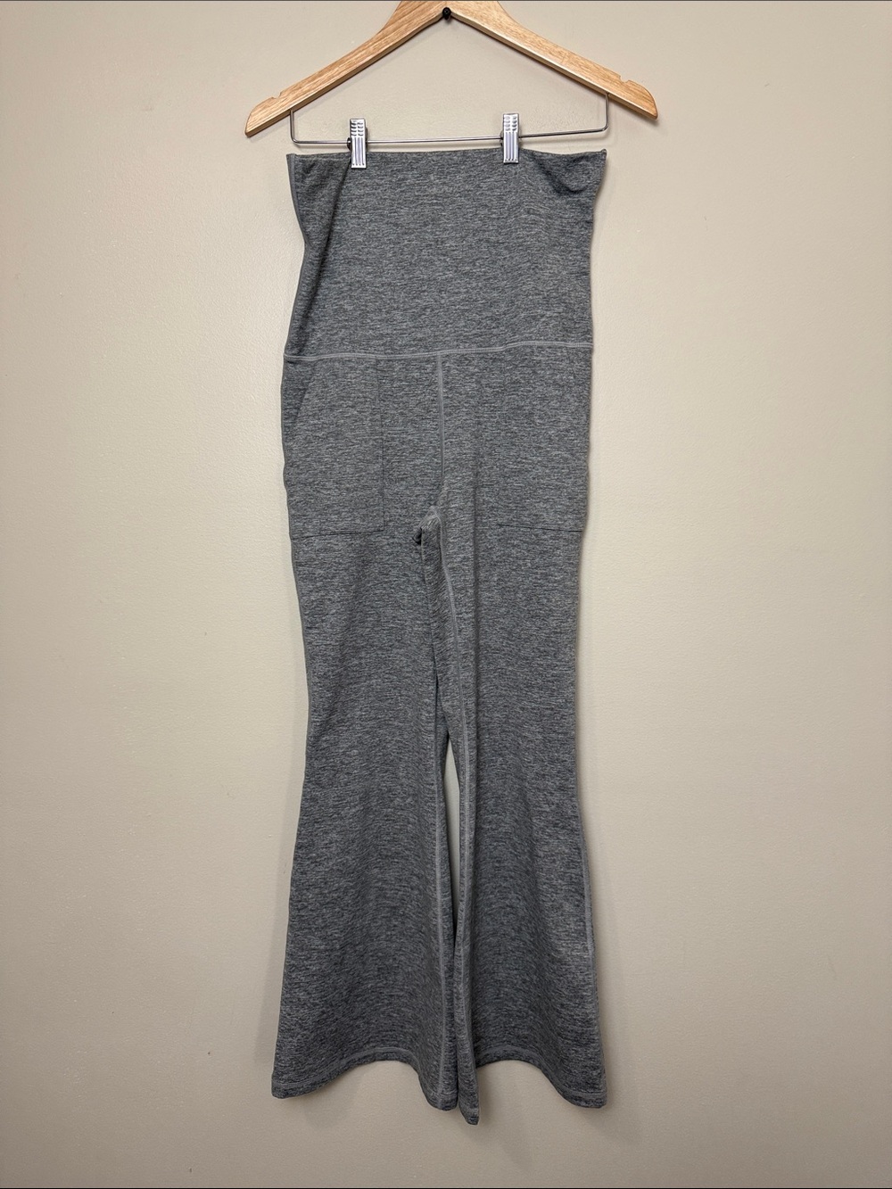 Aerie The Hugger foldover High-Waist Gray Flare Yoga Pants size L